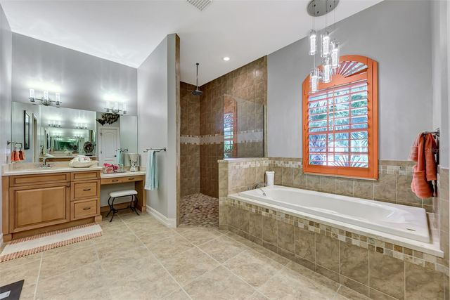 118 SAO LUIZ STREET, Punta Gorda, FL 33983