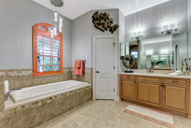 118 SAO LUIZ STREET, Punta Gorda, FL 33983