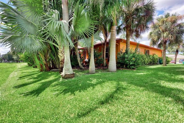 118 SAO LUIZ STREET, Punta Gorda, FL 33983