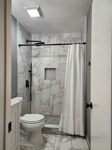 12139 Westwold Drive, Tomball, TX 77377