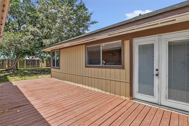 12139 Westwold Drive, Tomball, TX 77377