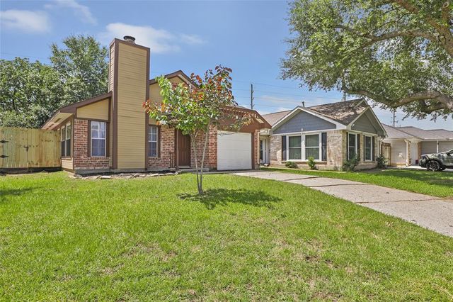 12139 Westwold Drive, Tomball, TX 77377