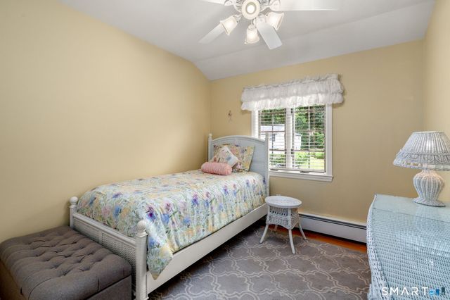 208 Sigwin Drive, Fairfield, CT 06824