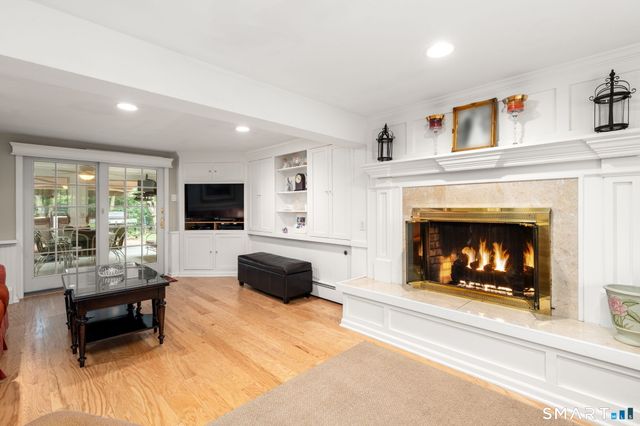 208 Sigwin Drive, Fairfield, CT 06824