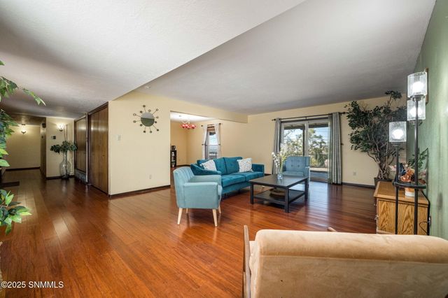 1625 Imperial Ridge, Las Cruces, NM 88011