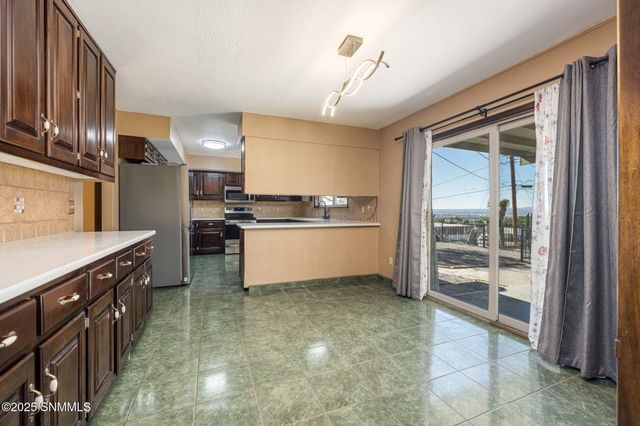 1625 Imperial Ridge, Las Cruces, NM 88011