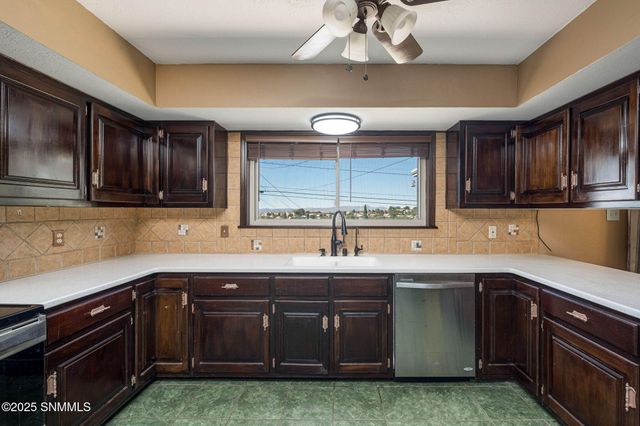 1625 Imperial Ridge, Las Cruces, NM 88011