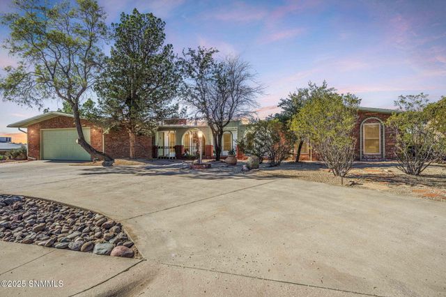 1625 Imperial Ridge, Las Cruces, NM 88011