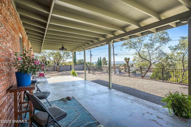 1625 Imperial Ridge, Las Cruces, NM 88011