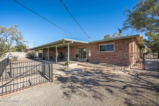 1625 Imperial Ridge, Las Cruces, NM 88011