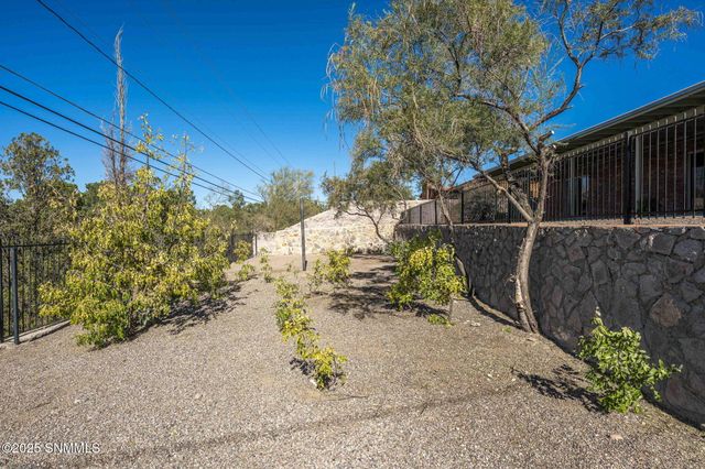 1625 Imperial Ridge, Las Cruces, NM 88011