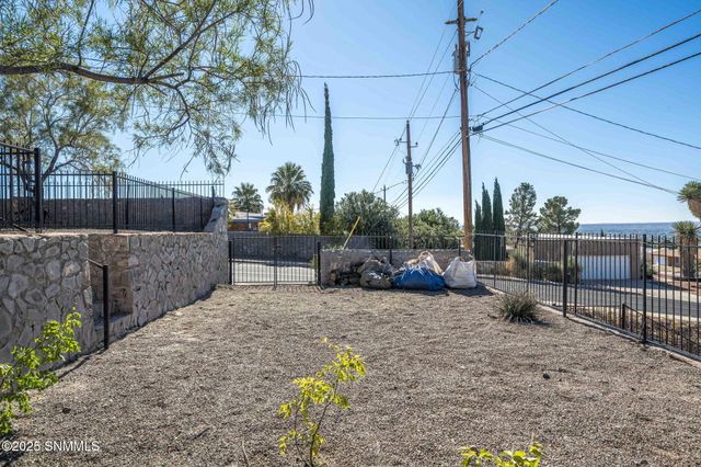 1625 Imperial Ridge, Las Cruces, NM 88011