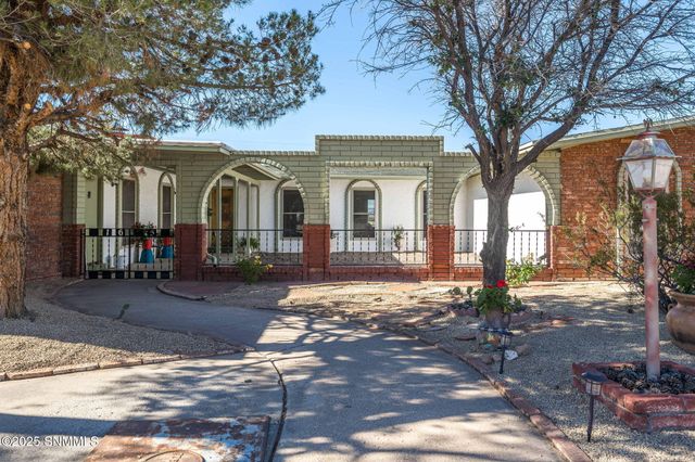 1625 Imperial Ridge, Las Cruces, NM 88011
