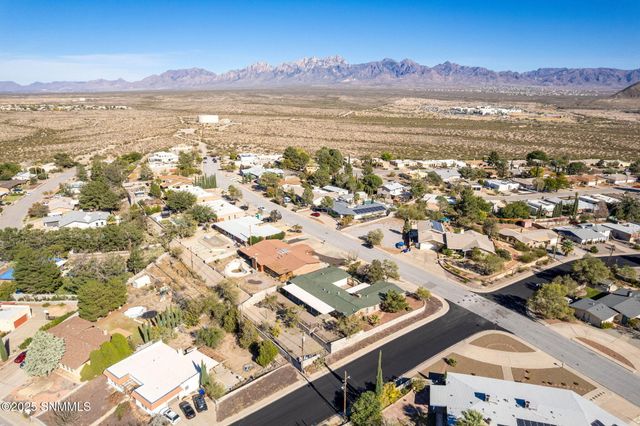 1625 Imperial Ridge, Las Cruces, NM 88011