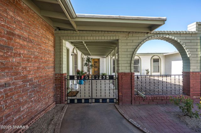 1625 Imperial Ridge, Las Cruces, NM 88011
