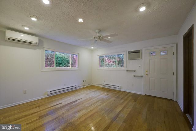 45-D RIDGE RD, Greenbelt, MD 20770