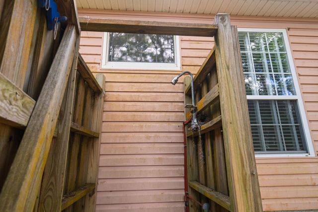 8362 Chisolm Plantation Road, Edisto Island, SC 29438