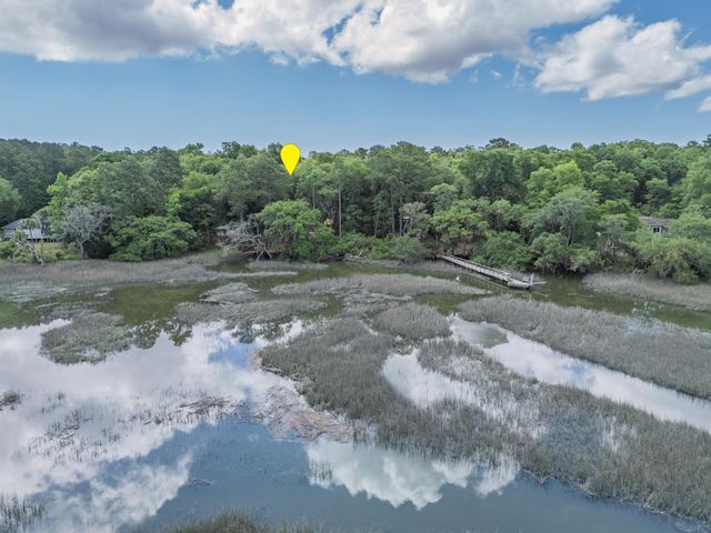 8362 Chisolm Plantation Road, Edisto Island, SC 29438