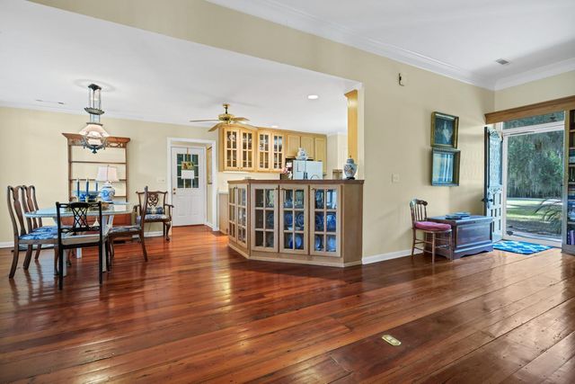 8362 Chisolm Plantation Road, Edisto Island, SC 29438