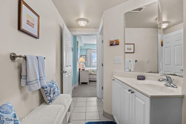 100 Olde Towne Yacht Clb Drive U212 + A07 Slip, Beaufort, NC 28516