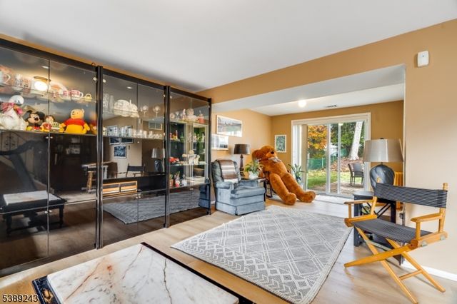 85 Winston Dr, Franklin Twp., NJ 08873