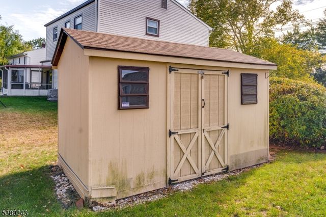 85 Winston Dr, Franklin Twp., NJ 08873