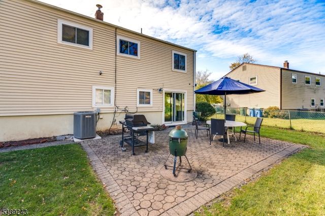 85 Winston Dr, Franklin Twp., NJ 08873