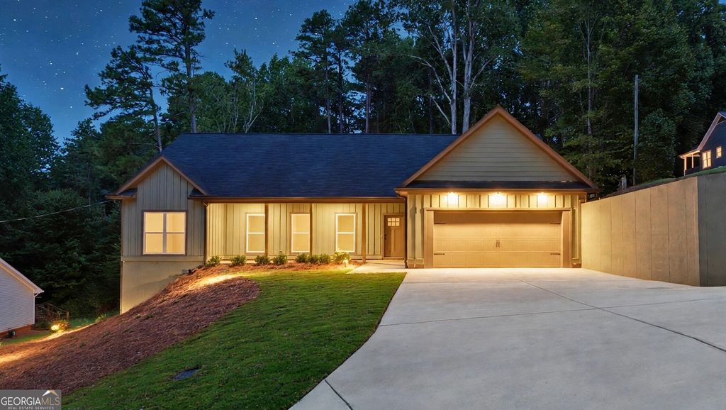 55 Wesley Circle, Toccoa, GA 30577 — exterior