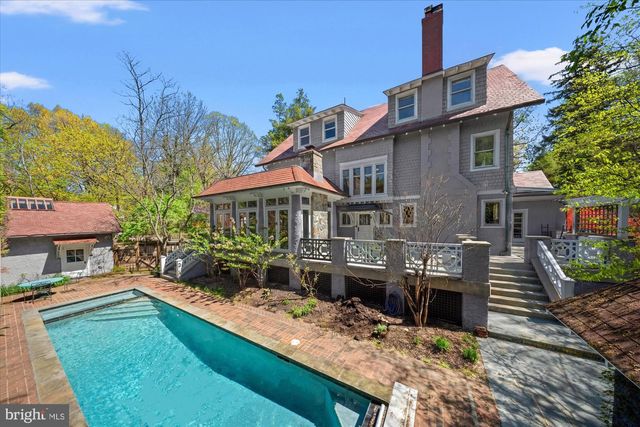 5 CHEVY CHASE CIR, Chevy Chase, MD 20815