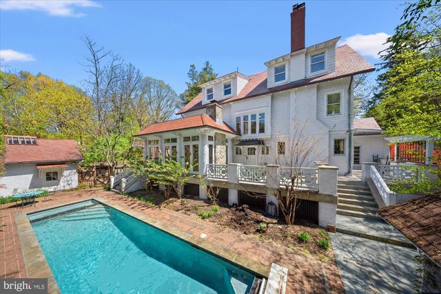 5 CHEVY CHASE CIR, Chevy Chase, MD 20815