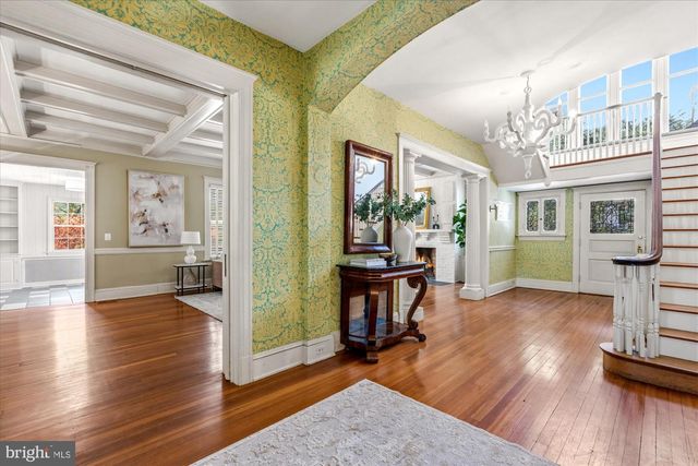 5 CHEVY CHASE CIR, Chevy Chase, MD 20815