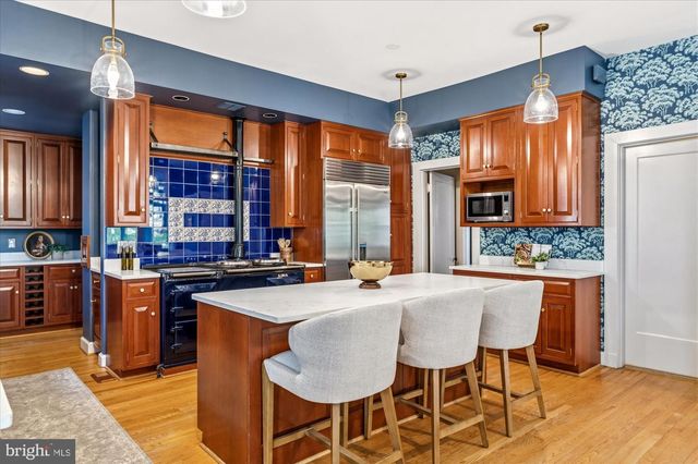 5 CHEVY CHASE CIR, Chevy Chase, MD 20815