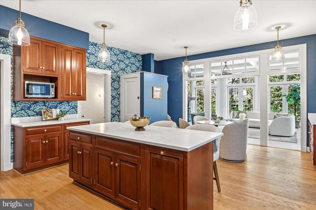 5 CHEVY CHASE CIR, Chevy Chase, MD 20815