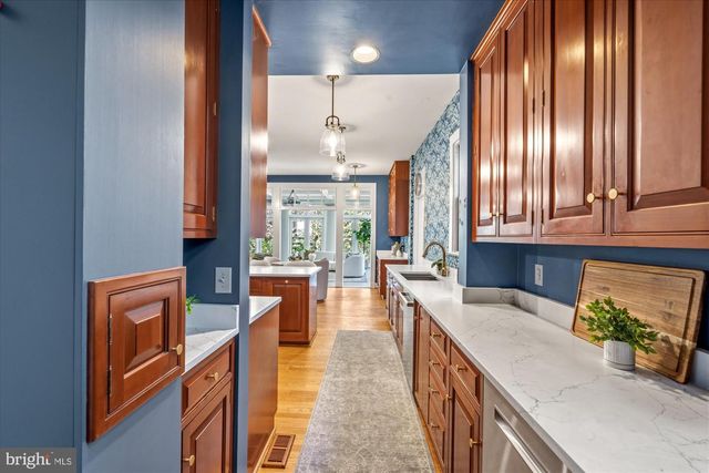 5 CHEVY CHASE CIR, Chevy Chase, MD 20815