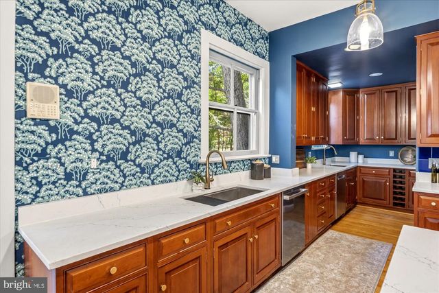 5 CHEVY CHASE CIR, Chevy Chase, MD 20815