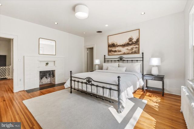 5 CHEVY CHASE CIR, Chevy Chase, MD 20815