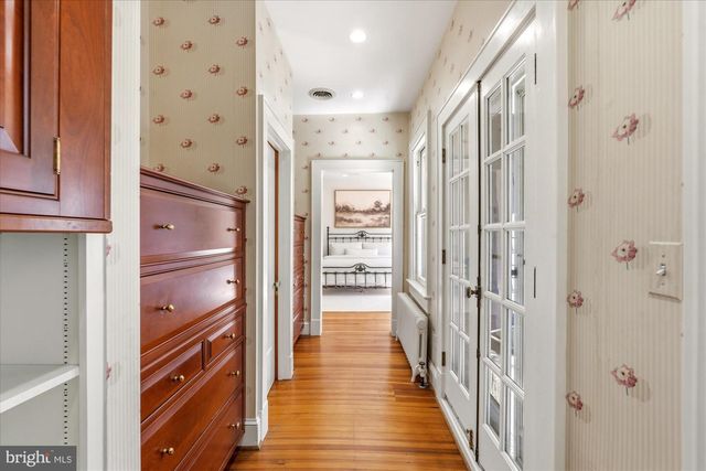 5 CHEVY CHASE CIR, Chevy Chase, MD 20815