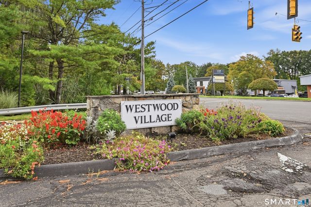 55 Mill Plain Road 32-1, Danbury, CT 06811