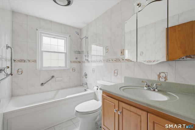 108 Jameswell Road, Wethersfield, CT 06109