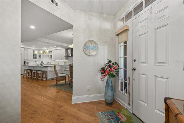 1260 DOLPHIN BAY WAY 401, Sarasota, FL 34242