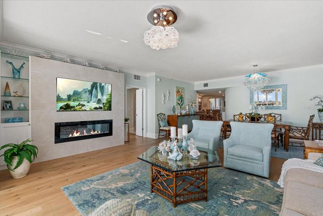 1260 DOLPHIN BAY WAY 401, Sarasota, FL 34242