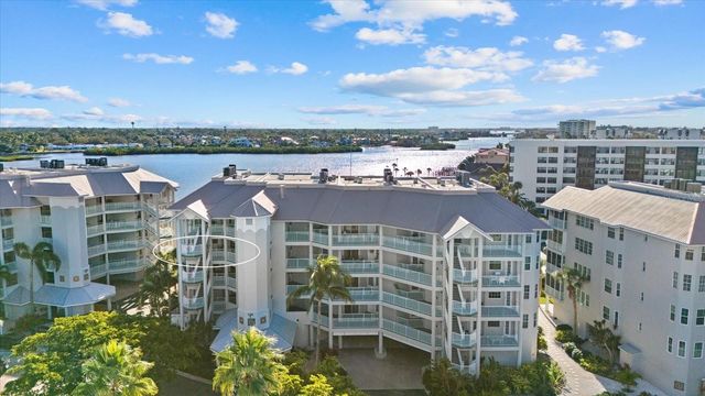 1260 DOLPHIN BAY WAY 401, Sarasota, FL 34242