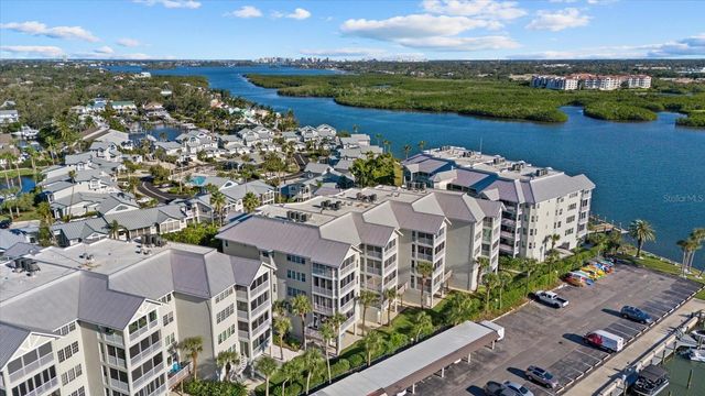 1260 DOLPHIN BAY WAY 401, Sarasota, FL 34242