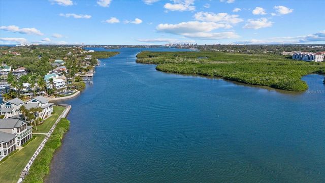 1260 DOLPHIN BAY WAY 401, Sarasota, FL 34242