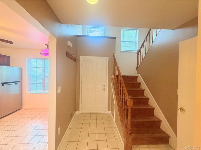 5 Kendal Lane, Middletown, NY 10940