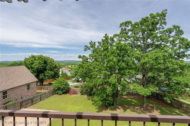 2004 Parkridge Drive, Van Buren, AR 72956