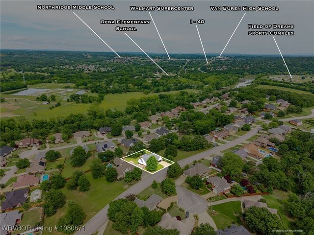 2004 Parkridge Drive, Van Buren, AR 72956