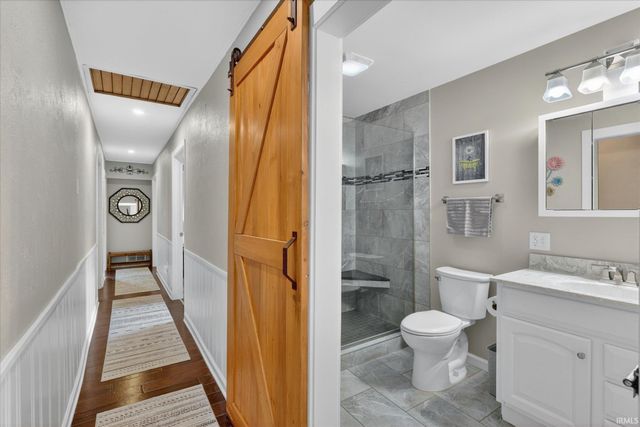 54851 N Pine Road, South Bend, IN 46628