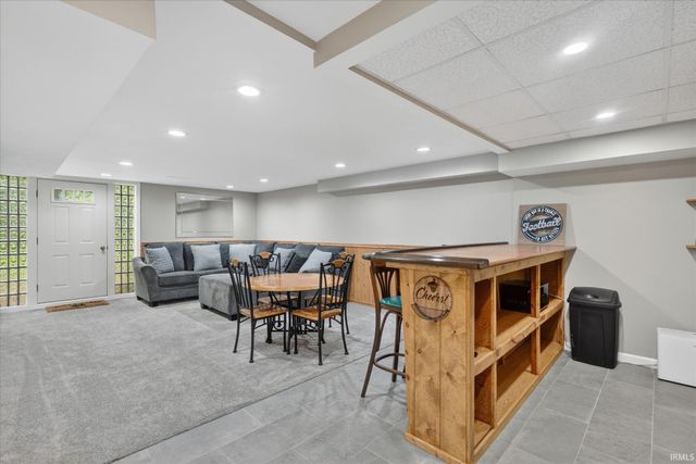 54851 N Pine Road, South Bend, IN 46628