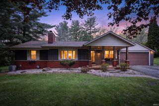 54851 N Pine Road, South Bend, IN 46628